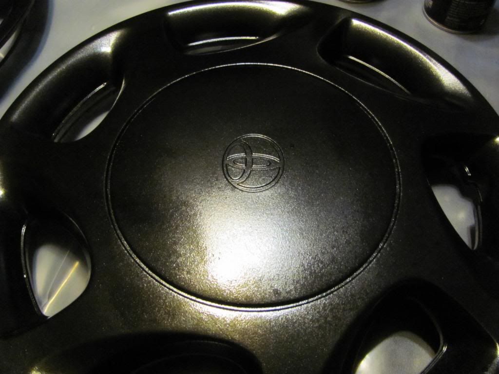 Plastic Hubcap Restore and Paint using Duplicolor • How to Paint Your